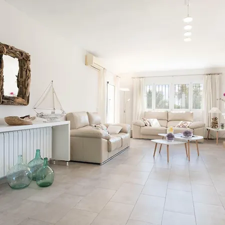Villa Litos *
